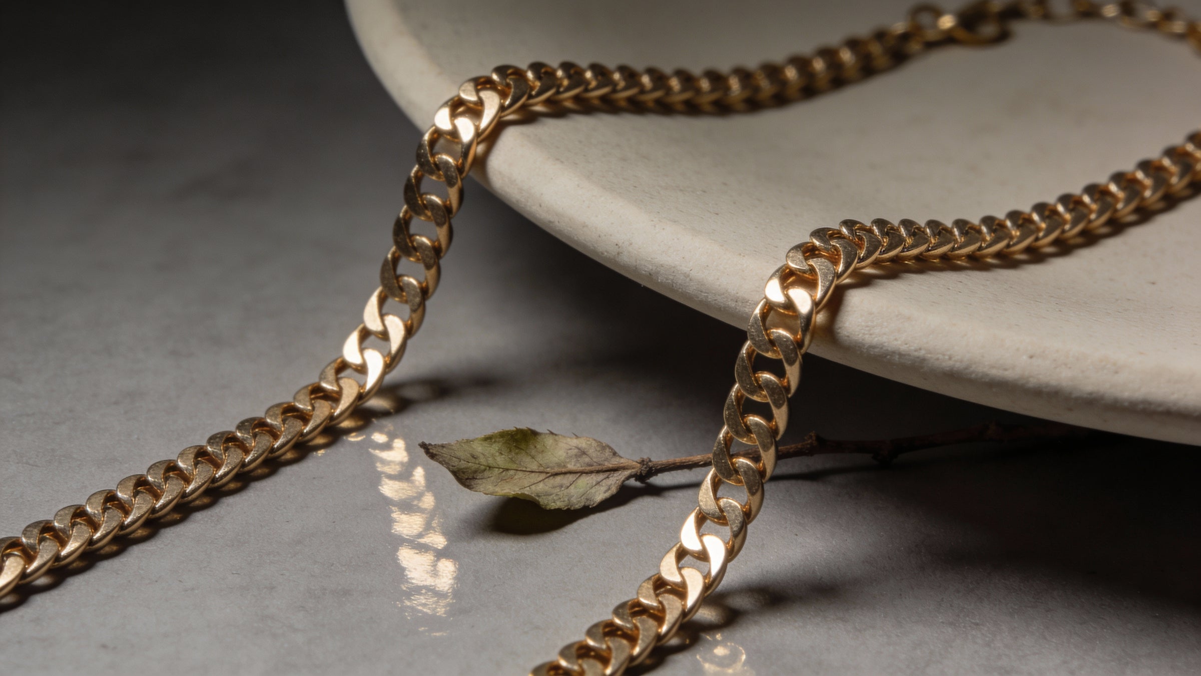Nordic Bling kollektion 18K halsband, äkta guld