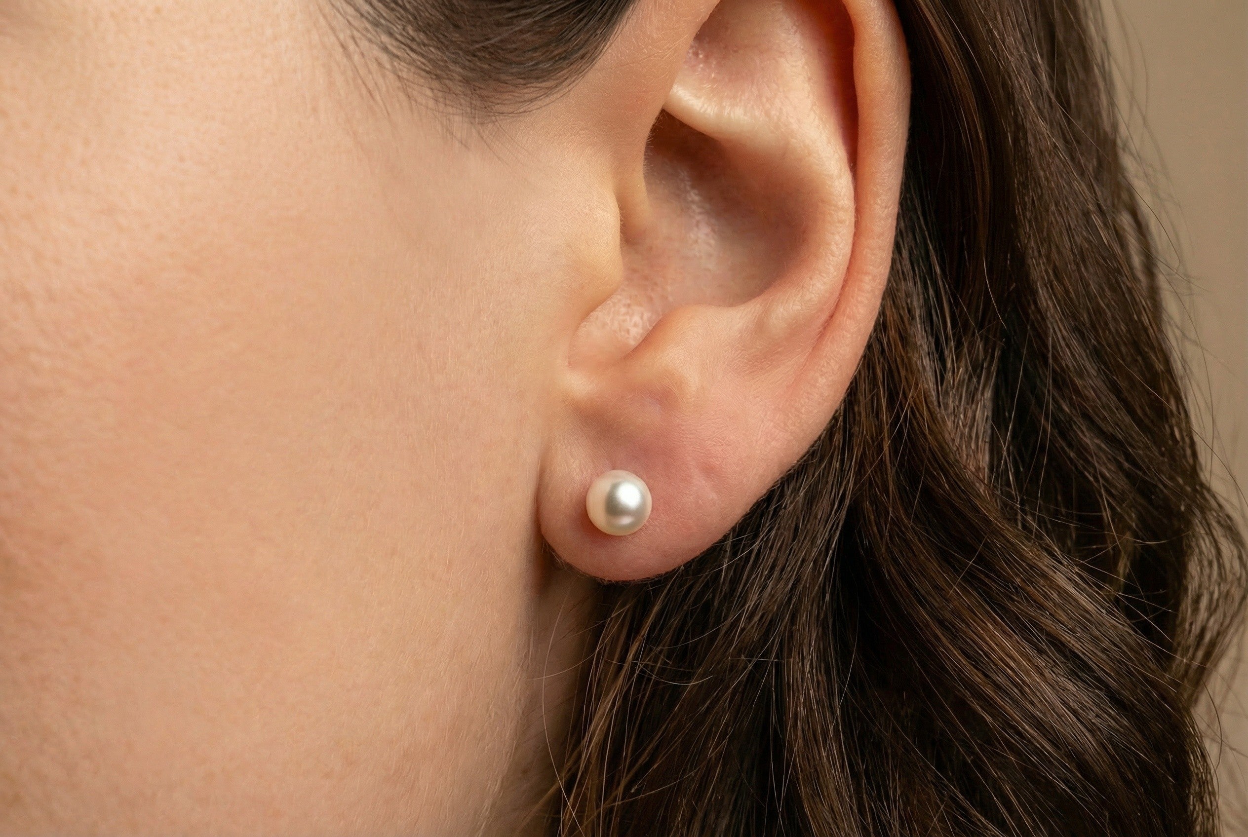 Gold earrings pearl 18k