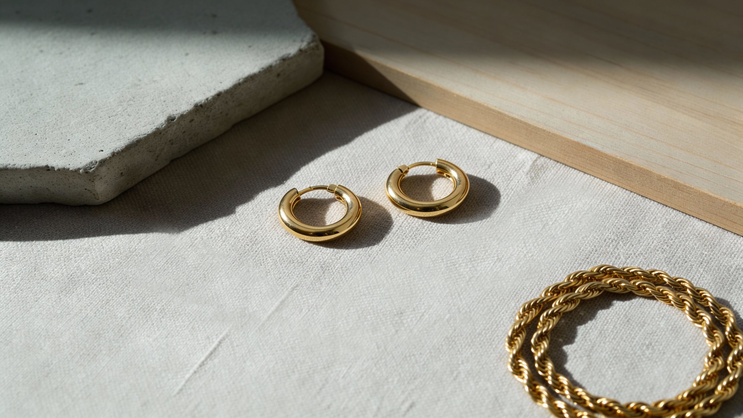 Nordic Bling kollektion äkta guld halsband armband örhängen hängen, 18K guldsmycken