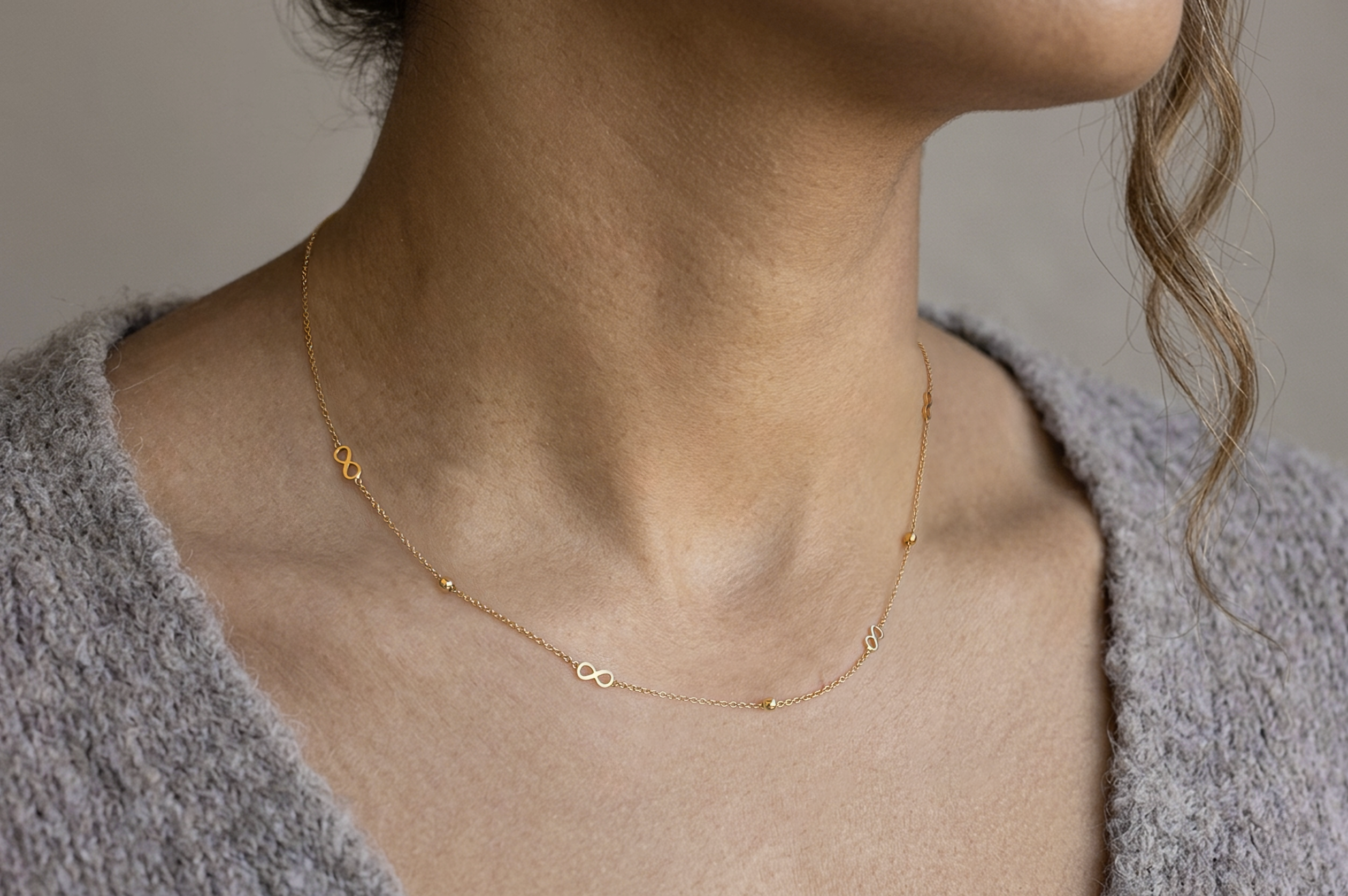 Gold necklace infinity symbol beads 18k